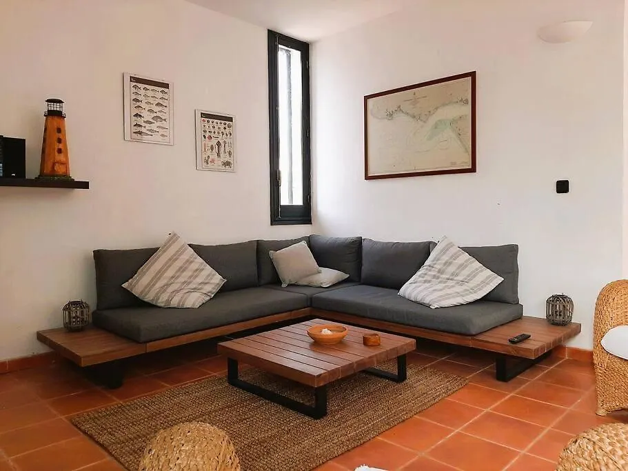 Anana Binisafua Villa