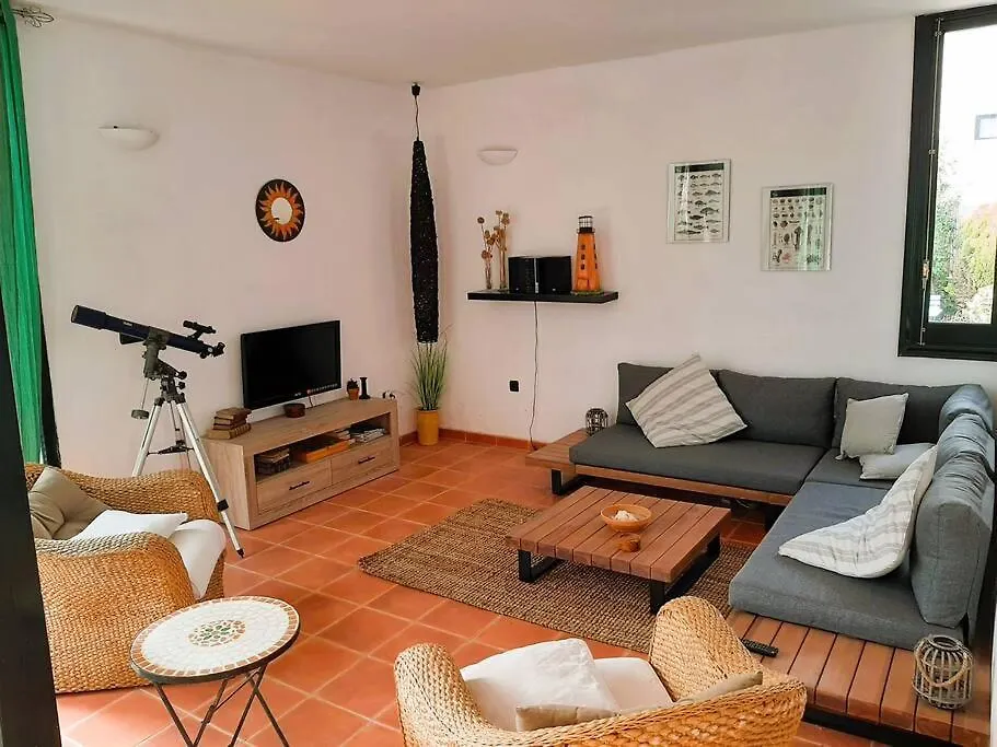 Anana Binisafua Villa Spain