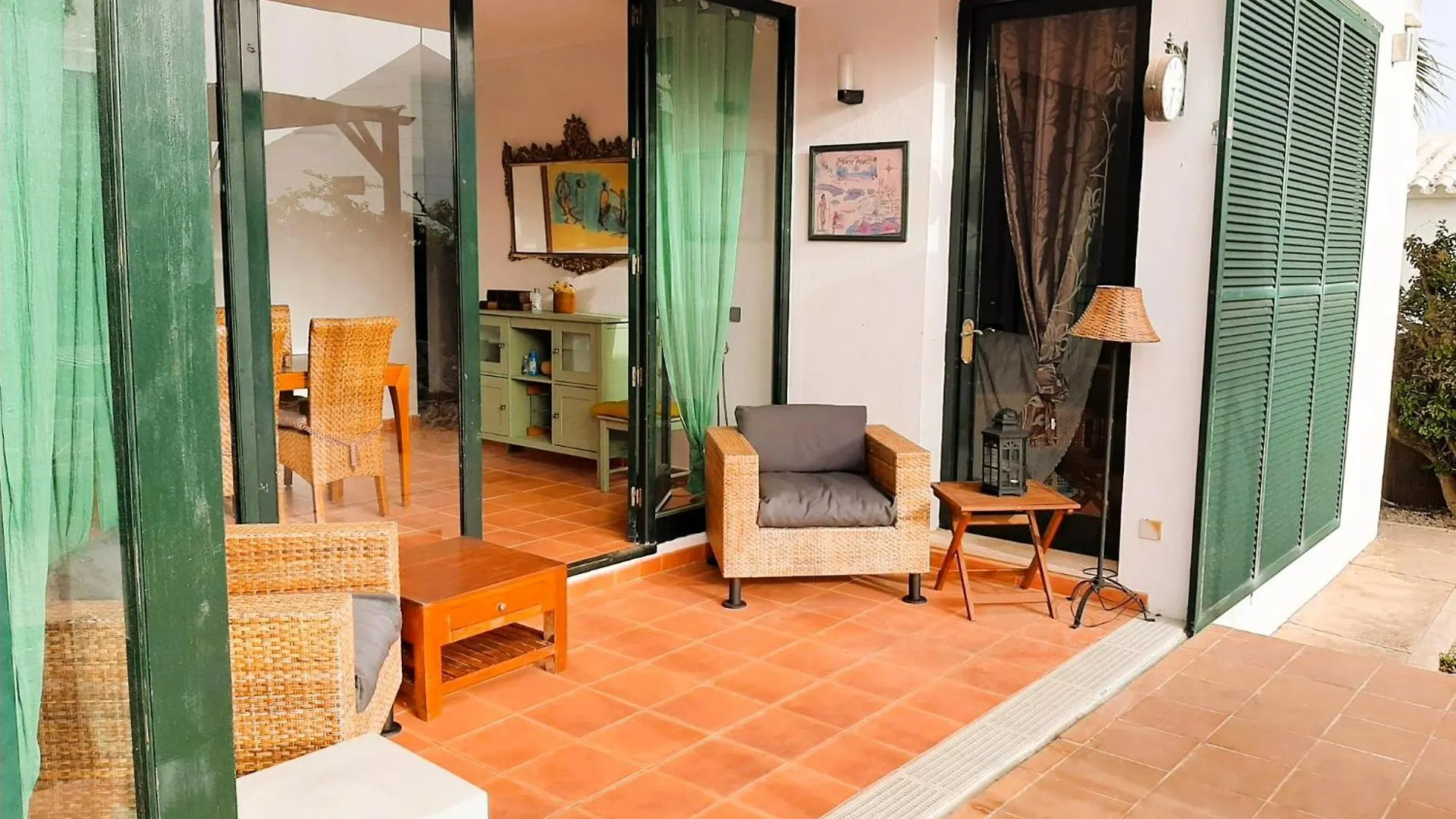Anana Binisafua Villa