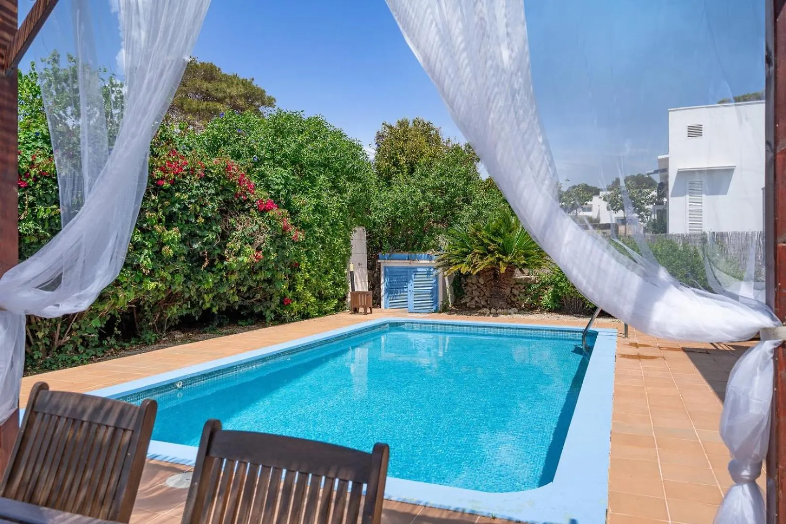 Anana Binisafua Villa